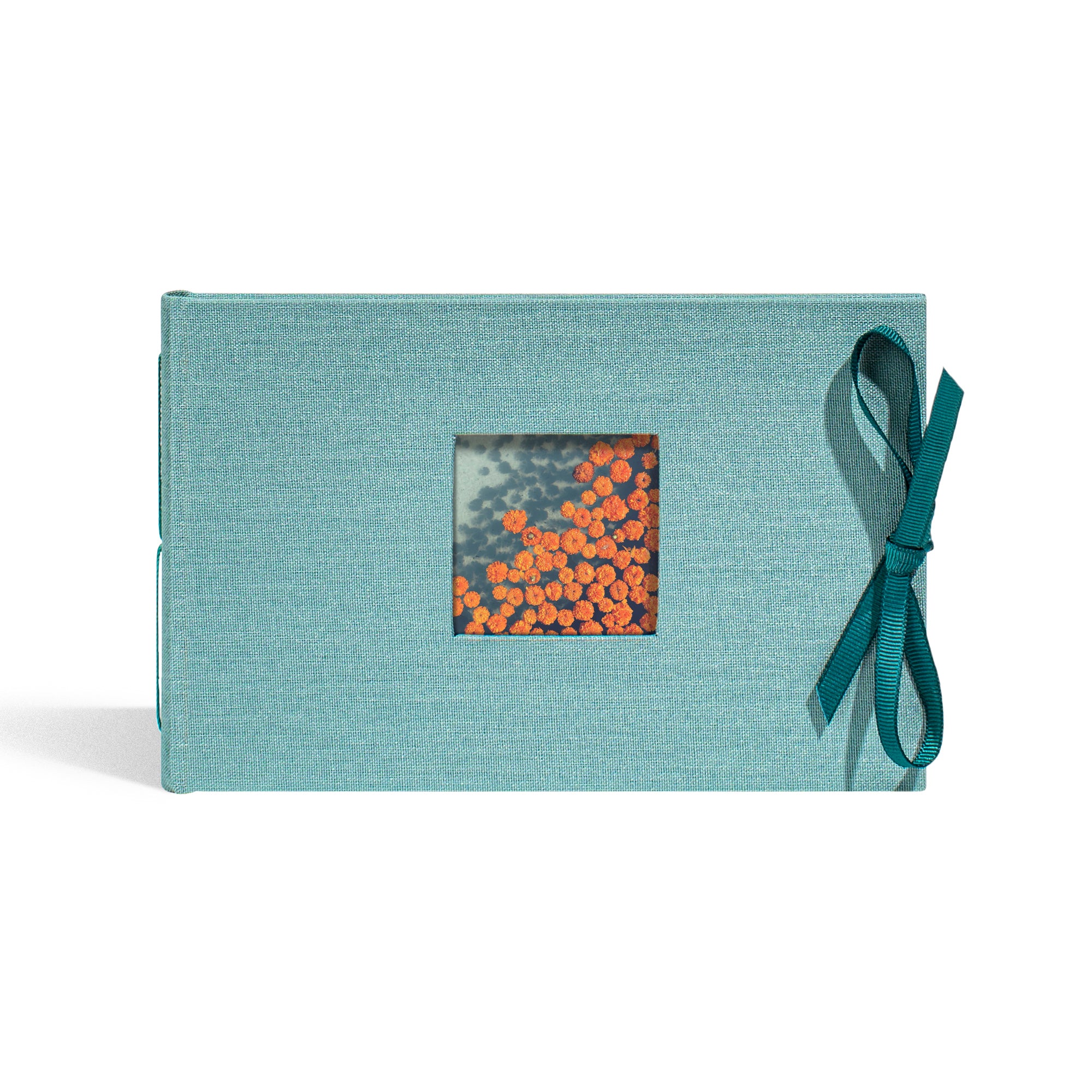 noci photo album in ocean