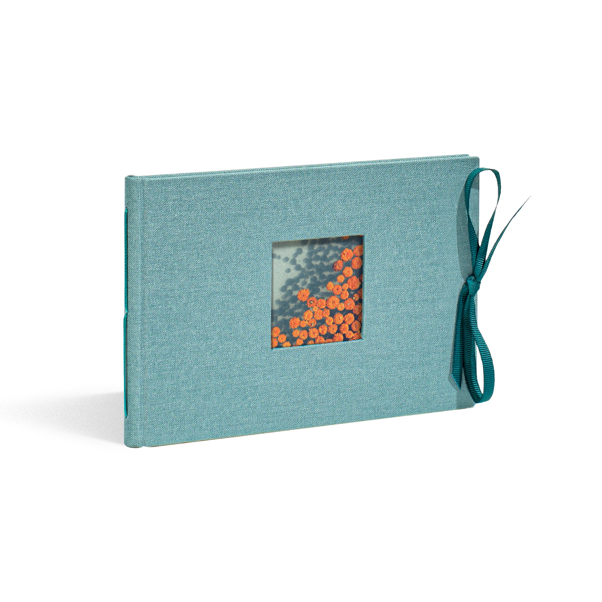 noci photo album in ocean