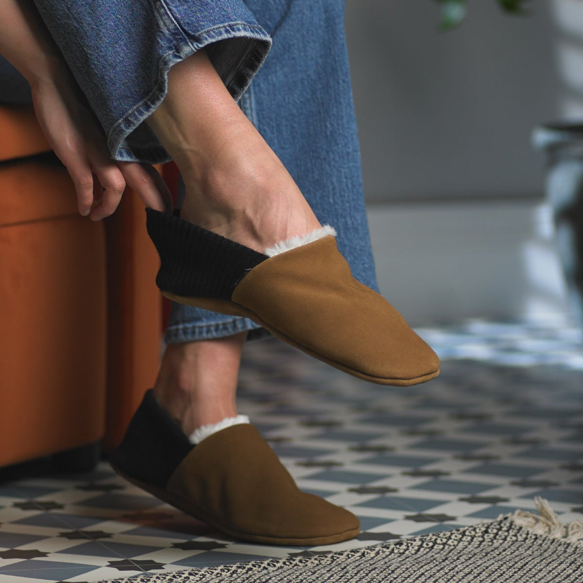 Suede Leathers House Shoes display picture 1