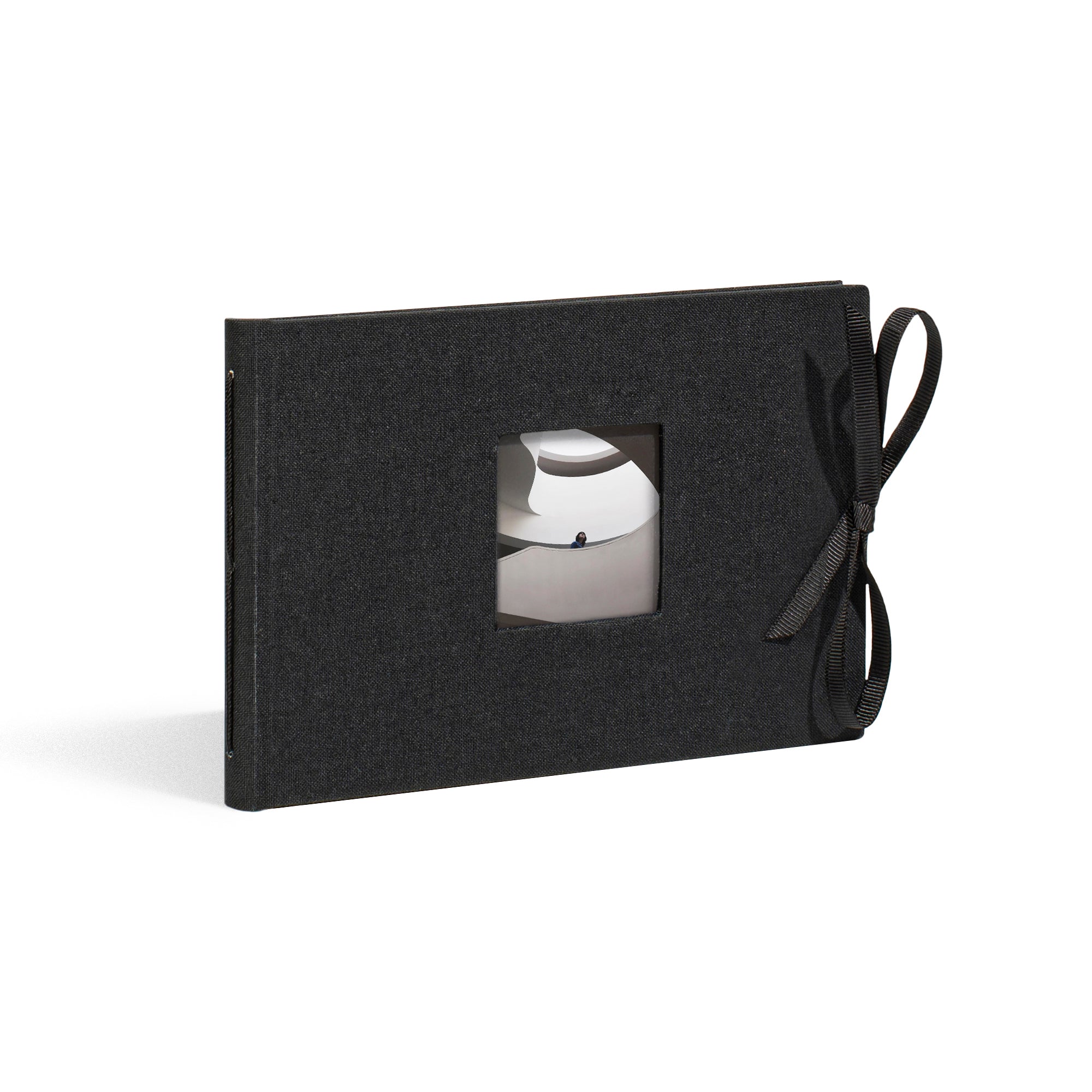 noci photo album in black