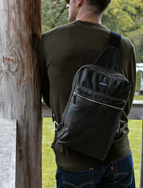 DERBY SLING BAG